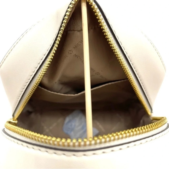 Michael Kors Jaycee Extra Small Convertible Zip Packet Backpack Cream/White - Picture 8 of 10